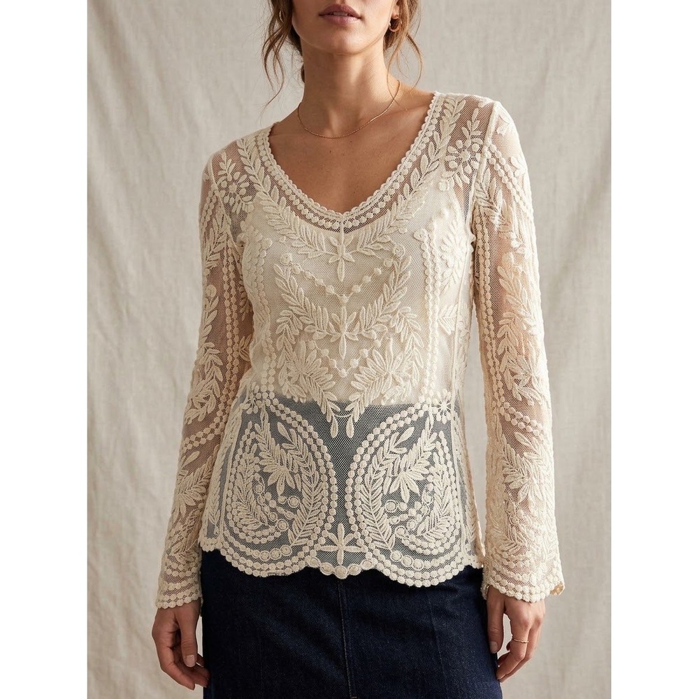 Chelsea & Violet Top Embroidered Mesh V-Neck Cream Long Sleeve S Fairycore Boho